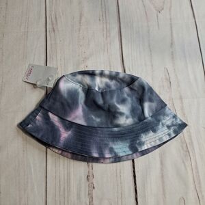 3 FOR 12 SALE Capelli New York Tie Dye Bucket Hat